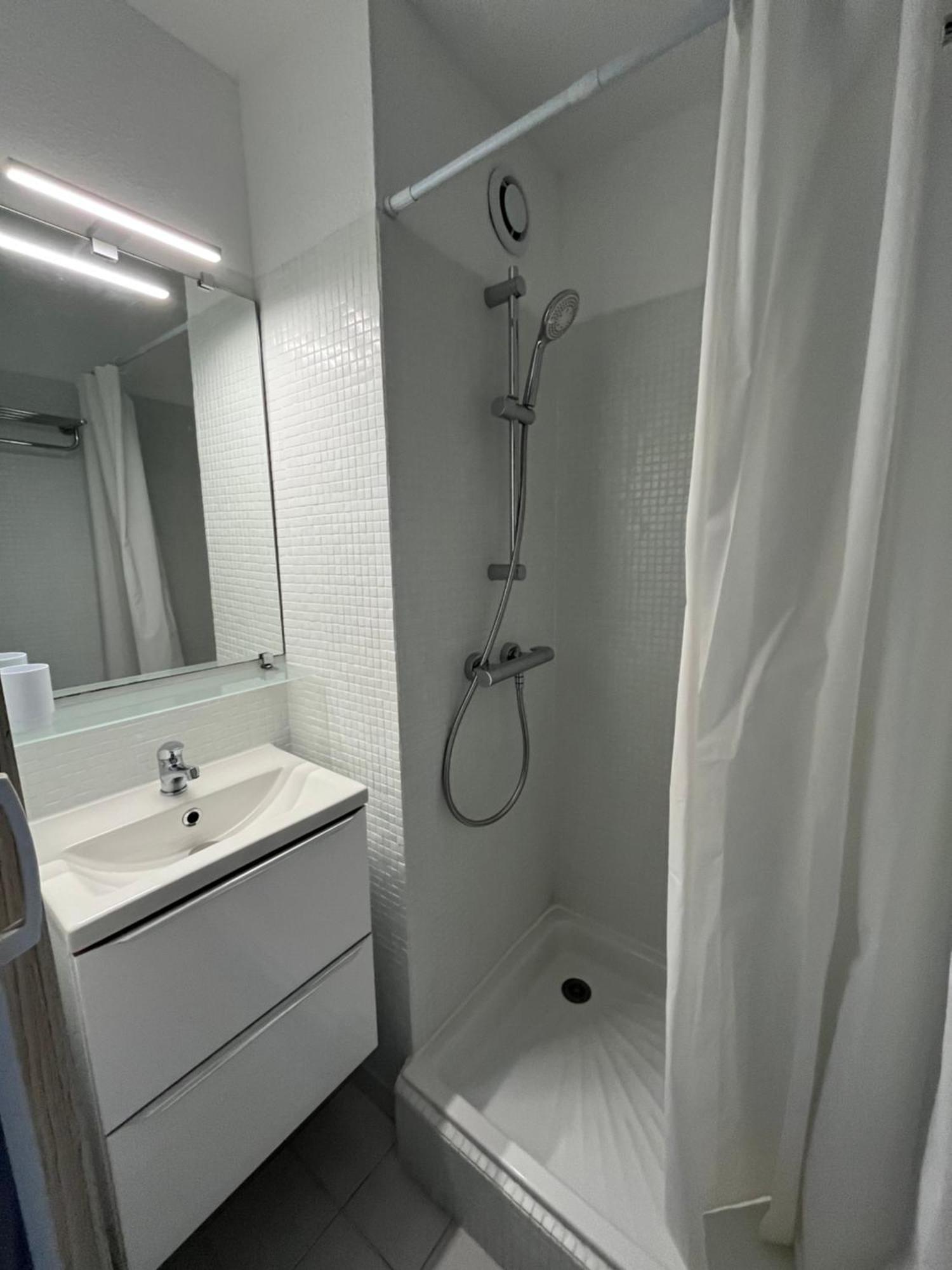 Appartement 2 Pieces + Cabine, 6 Couchages เลอ โกร-ดู-รัว ภายนอก รูปภาพ